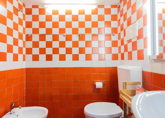 Le Vecete By Reasy&busy